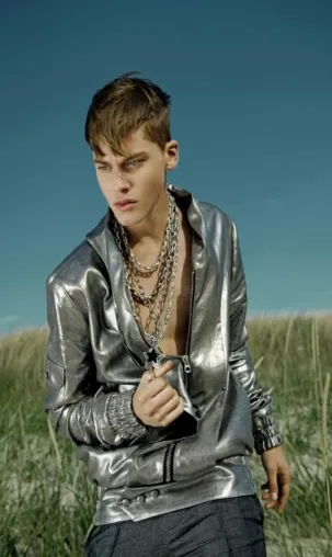 Bild: Elf Craft & Kilian Kerner - Schweres Silber und Sinnliche Coolness