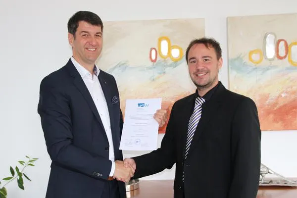 André von Zobeltitz zum neuen Professor der Hochschule Weserbergland berufen Bild: André von Zobeltitz zum neuen Professor der Hochschule Weserbergland berufen