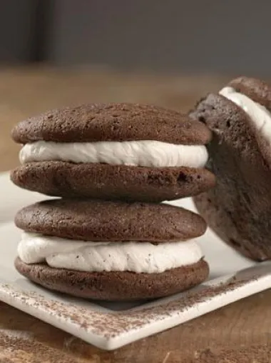 Bild: Muffins und Brownies aufgepasst - Die Whoopie Pies aus Neuengland sind da!