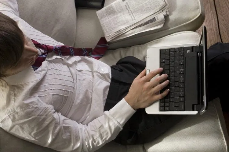 Bild: Gestatten, der perfekte Begleiter - Dell Inspiron Mini 9