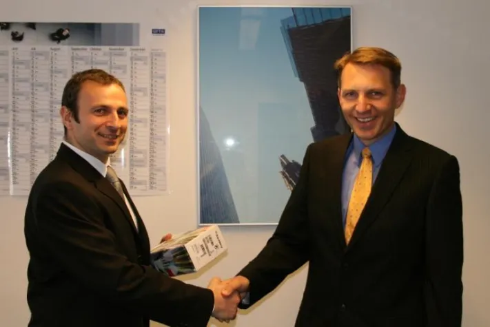 Bild: Oliver Knittel, Inhaber der insure-IT wird IT Freelancer des Jahres 2007