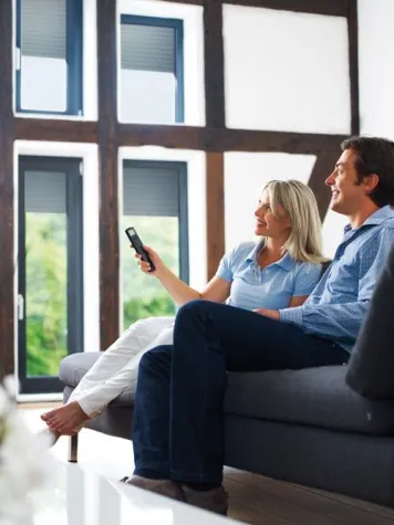 Rote Karte für Energieverschwendung Bild: Rote Karte für Energieverschwendung