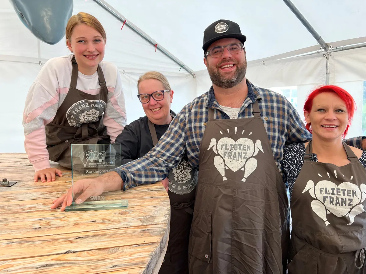 Ronja Köppinger, Dorothee Porth, Maximilian Laux, Sabrina Ewerhardy (© Flieten Franz)