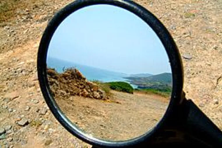 Heiße Reifen - Abenteuerliche Motorrad-Rundreise auf den schönsten Kurvenstrecken Sardiniens Bild: Heiße Reifen - Abenteuerliche Motorrad-Rundreise auf den schönsten Kurvenstrecken Sardiniens