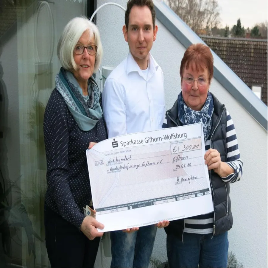 Spendenübergabe 05.02.2015 zu Gunsten der Kinderkrebsfürsorge Gifhorn e.V.