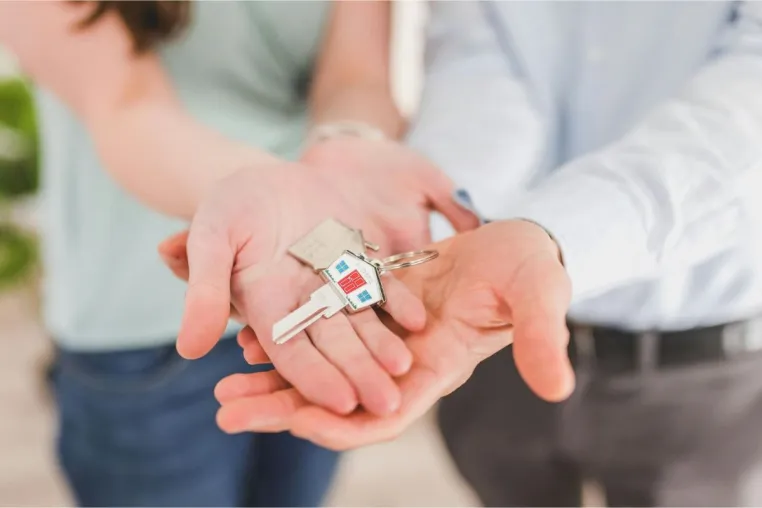 Bild: Mit ImmoSky Immobilien verkaufen und Zeit sparen - So geht's konkret