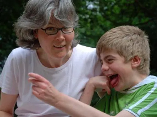 Begleiter für Kinderhospizarbeit gesucht Bild: Begleiter für Kinderhospizarbeit gesucht