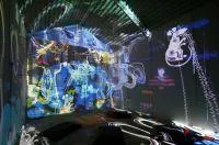 Bild: "Let yourself glow Art Space by Philipp Geist" in Wertheim Village schlägt eine Brücke des Lichts zur Luminale