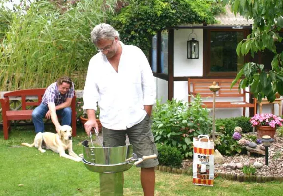 Bild: Grillprofi: Bloß keine Hektik beim Grillen - Alles braucht seine Zeit