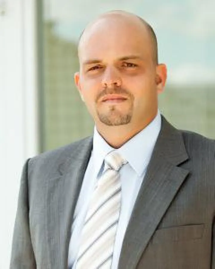 Dr. Marcus Hoffmann: