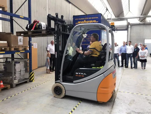 Bild: Professional Training Center GmbH eröffnet Lehrwerkstatt für logistische Berufsfelder