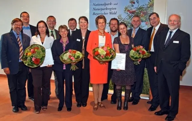 KönigsstuhlTicket im Rahmen des Fahrtziel Natur-Awards ausgezeichnet Bild: KönigsstuhlTicket im Rahmen des Fahrtziel Natur-Awards ausgezeichnet