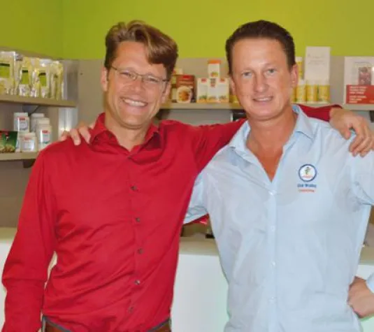 Große Resonanz beim Säure-Basen-Vortrag von Roland Jentschura Bild: Große Resonanz beim Säure-Basen-Vortrag von Roland Jentschura