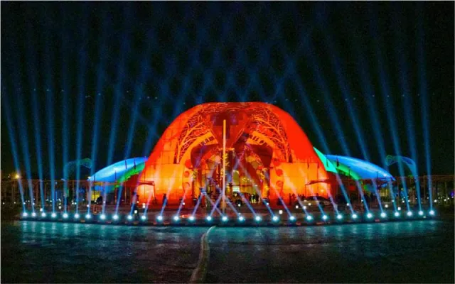 Bild: fischerAppelt inszeniert Eröffnungszeremonie des Kahramaa Awareness Park in Doha, Katar