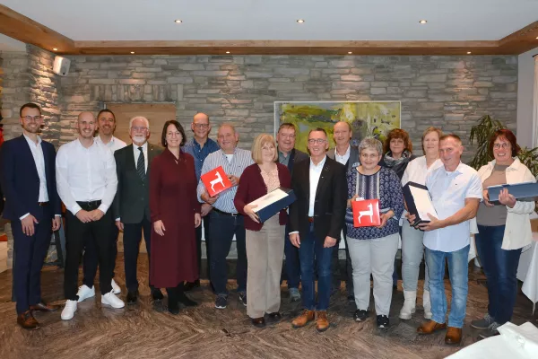 Selbst für Karl Knauer ein Rekord: 50 Jubilarinnen und Jubilare! Bild: Selbst für Karl Knauer ein Rekord: 50 Jubilarinnen und Jubilare!