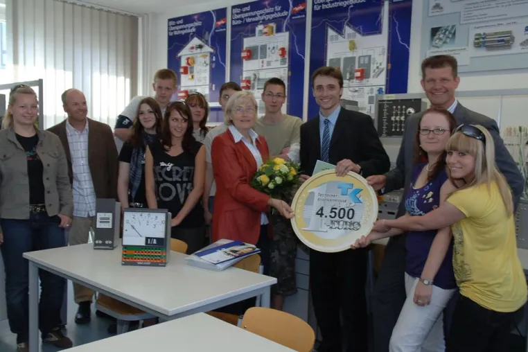Bild: Zwei Schulen in Hof gehören zu den Gewinnern beim bundesweiten Schulwettbewerb „Fit für die Ausbildung“