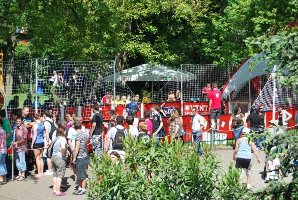 Bild: Spaß an Sport und Bewegung - Deutschland bewegt sich 2010 gestartet | Erhard Sport mit dabei
