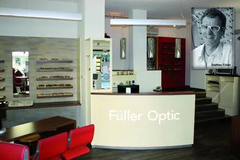 Füller Optic – Brillenkollektionen zum dauerhaften Festpreis in neuem Ambiente Bild: Füller Optic – Brillenkollektionen zum dauerhaften Festpreis in neuem Ambiente
