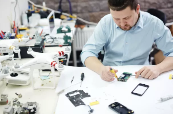 Bild: Schnelle Hilfe für defekte Smartphones: Handyreparatur in Düsseldorf überzeugt mit Qualität und Service