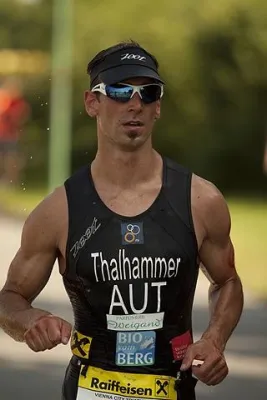 Bild: Höfer und Waldmüller holen sich die ÖM Titel über die Olympische Distanz beim Vienna City Triathlon