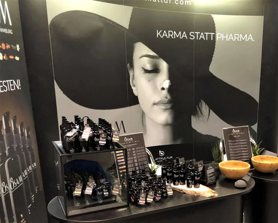 Bien-Zenker Prokurist Thomas Hübner (2. v. re.)mit der Auszeichnung