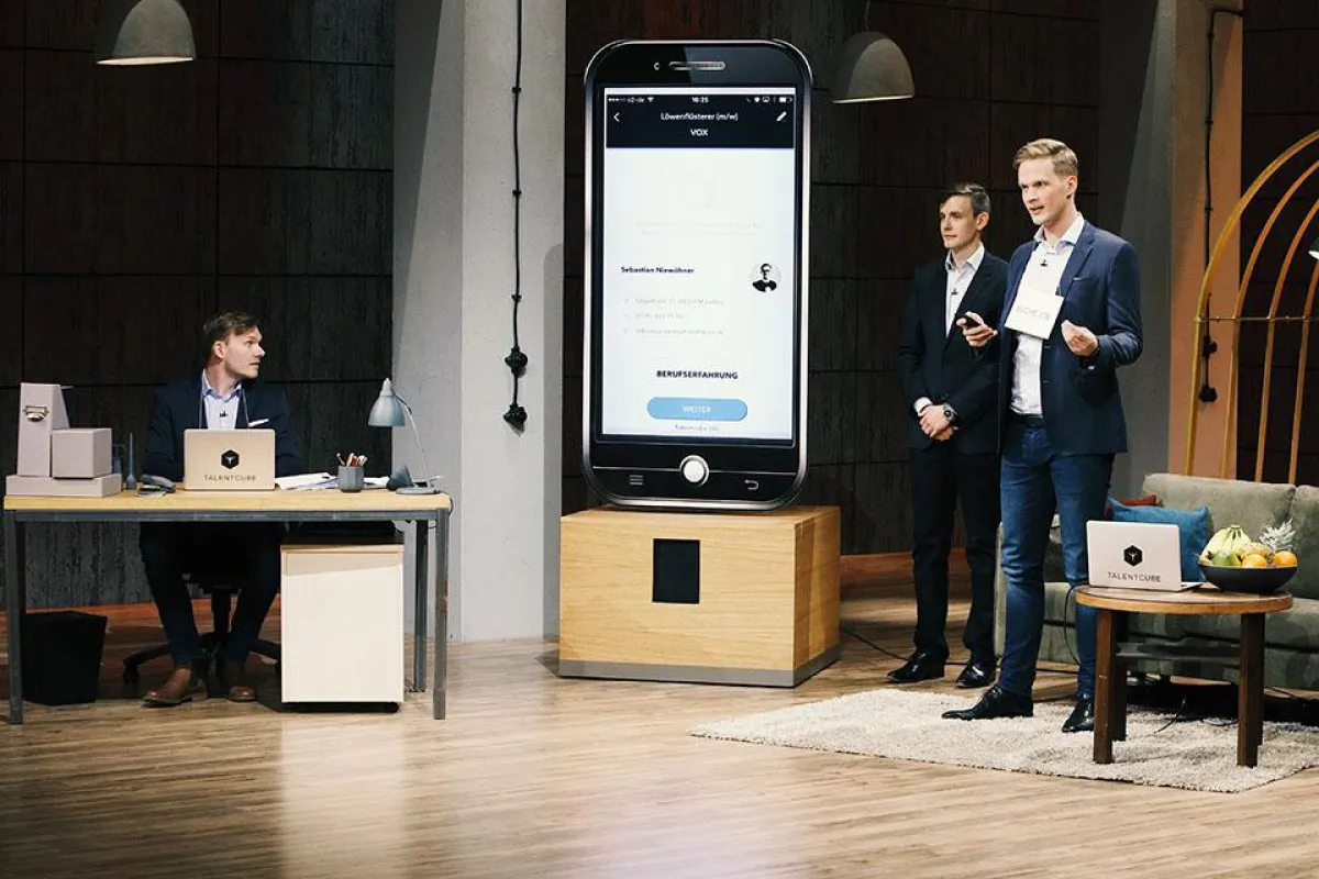 Die Gründer von Talentcube beim Pitch. Credits: MG RTL D / Bernd-Michael Maurer