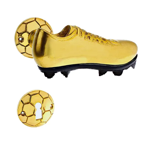 Ventano-Beschläge präsentiert innovativen Fußballschuh-Türgriff für Hygiene- und Fußballfans Bild: Ventano-Beschläge präsentiert innovativen Fußballschuh-Türgriff für Hygiene- und Fußballfans