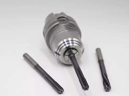 Bild: Hochleistungsreiben in verschiedensten Materialien