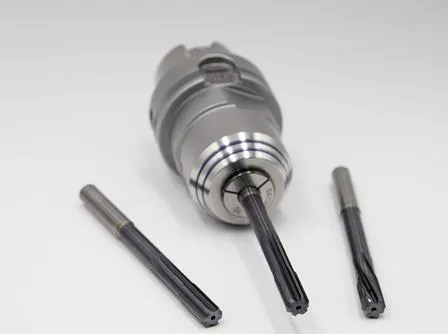 Hochleistungsreiben in verschiedensten Materialien Bild: Hochleistungsreiben in verschiedensten Materialien
