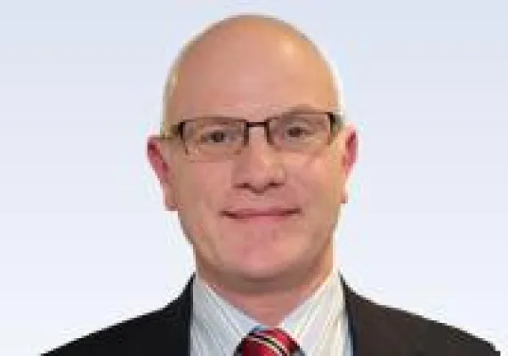 Bild: Martin Lütkehaus wird Vorstandsvorsitzender der Bonnfinanz AG