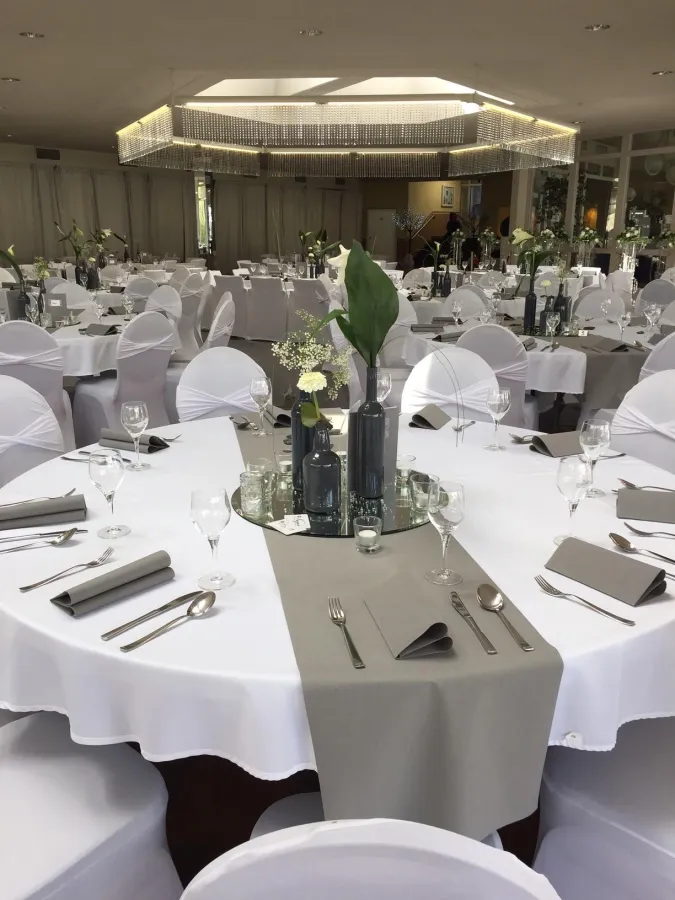 Eine Feier in gepflegter Umgebung mit Allem, was dazu gehört.