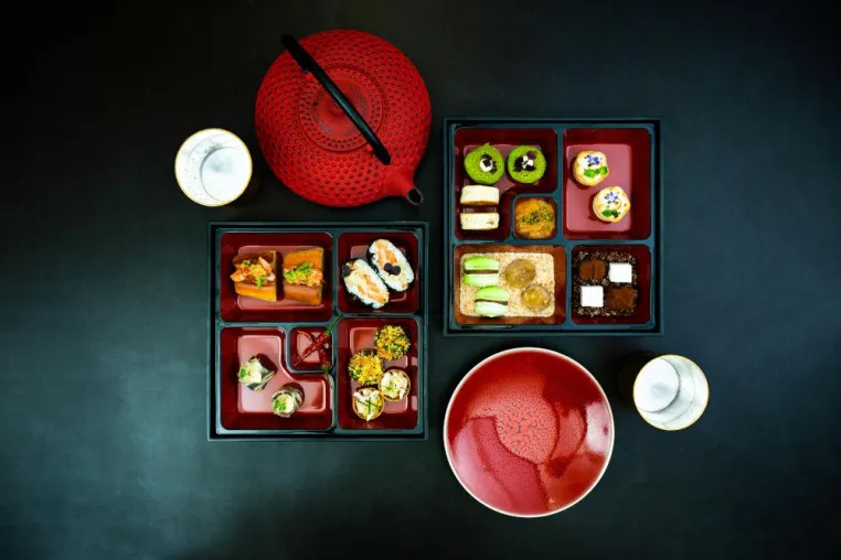 Bild: Patisserie-Träume aus Fernost: Japanischer Afternoon Tea im Widder Hotel Zürich