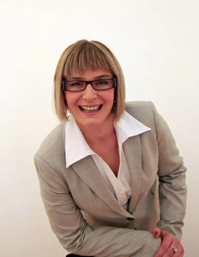 Portrait Manuela Zitzenbacher