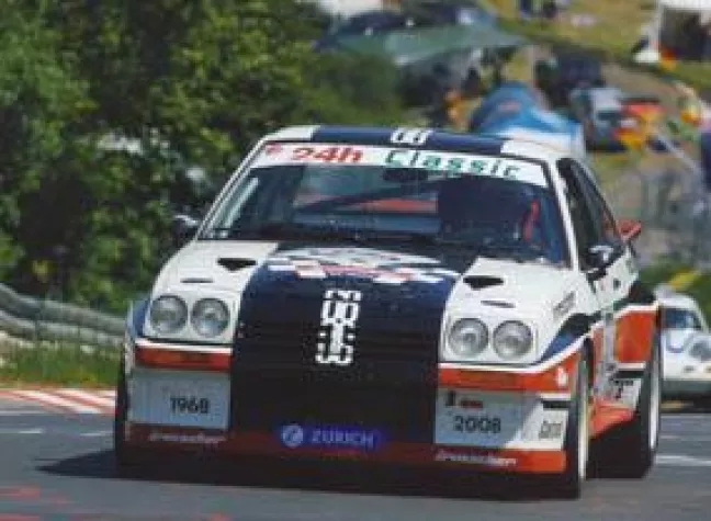 Bild: Irmscher Manta 400 – gewinnt die Gruppe A+B bis 2500 ccm