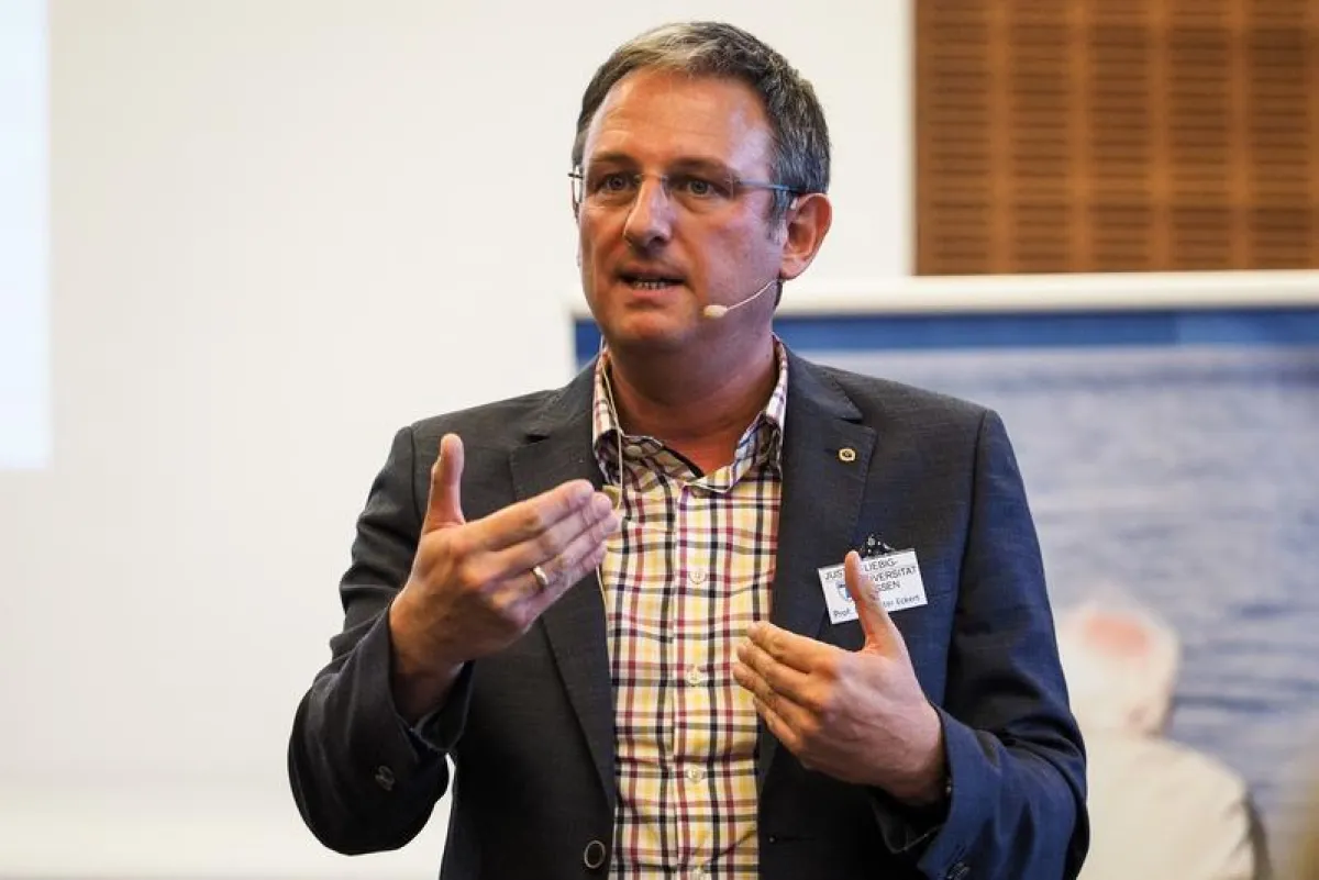 Prof. Gunter Eckert (Thomas Tratnik)