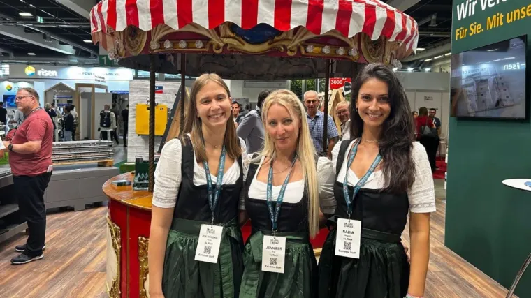 Bild: Qualifizierte Messehostess Düsseldorf Teams definieren neue Branchenstandards