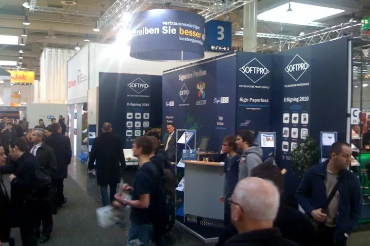 CeBIT 2011: Softpro präsentiert besseres Unterschreiben ohne Papier Bild: CeBIT 2011: Softpro präsentiert besseres Unterschreiben ohne Papier