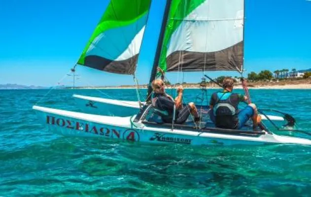 Segeln und Surfen lernen mit Sebastian Bild: Segeln und Surfen lernen mit Sebastian