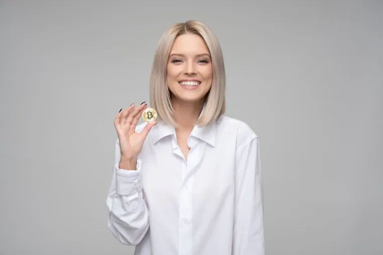 Noch nie war Geld verdienen so einfach: Crypto Miner Kaufen - Anschließen - Einrichten - sofort Geld verdienen Bild: Noch nie war Geld verdienen so einfach: Crypto Miner Kaufen - Anschließen - Einrichten - sofort Geld verdienen