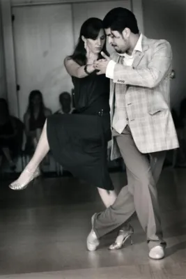 Bild: La Rogaia Tangoreisen präsentiert Tangolegende Carolina del Rivero und Donato Juarez