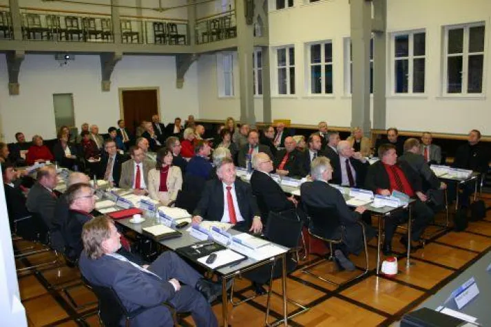 Bild: Vollversammlung der Handwerkskammer - Handwerk bleibt zuversichtlich