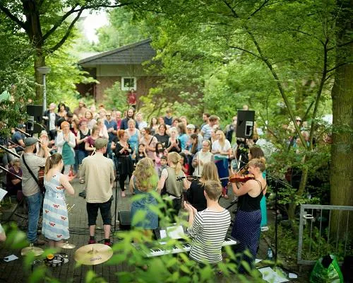 Netzwerk Musik von den Elbinseln: Ausschreibung für 48 h 2018 startet - Anmeldung ab dem 18.12. möglich Bild: Netzwerk Musik von den Elbinseln: Ausschreibung für 48 h 2018 startet - Anmeldung ab dem 18.12. möglich