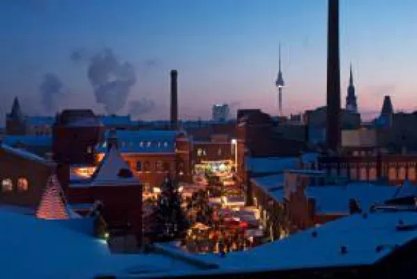 Bild: Lucia Weihnachtsmarkt in der Kulturbrauerei Berlin, 24.11.-22.12.2014