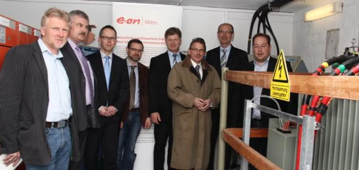 Inbetriebnahme des regelbaren Ortsnetztransformators in Jühnde.