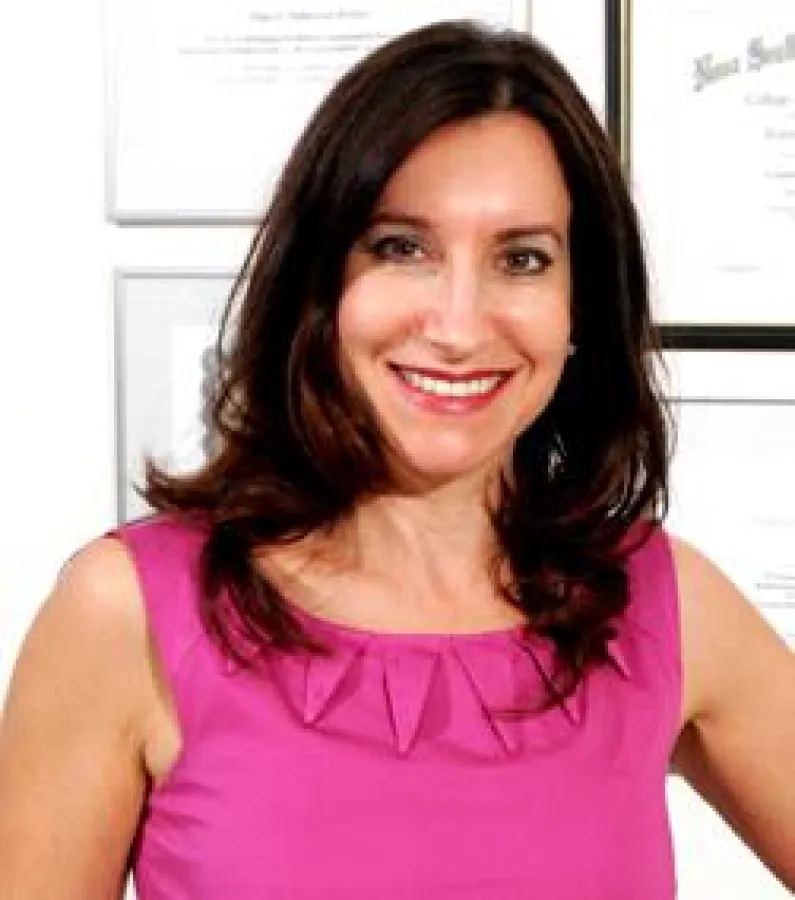 Dr. Lila Bratani, Stuttgart