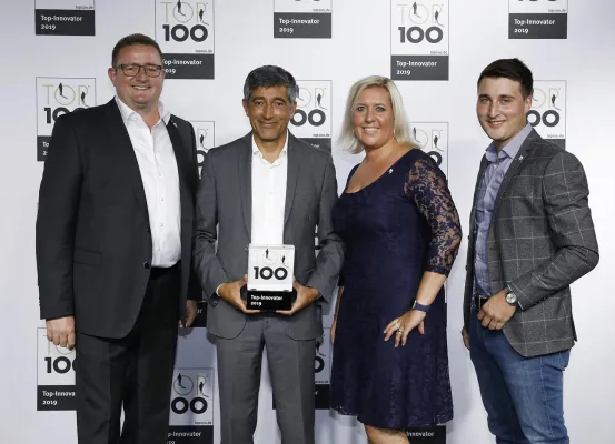 Bild: Auszeichnung: M. u. W. Schlecker Elektrische Anlagen gehört zu den TOP 100