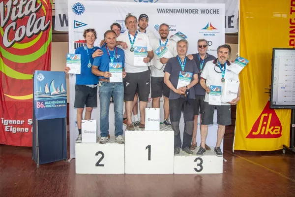 Bild: Porsche Team Recklinghausen Gerhard Miethe Gewinner Silbermedaille Warnemünder Woche 2023
