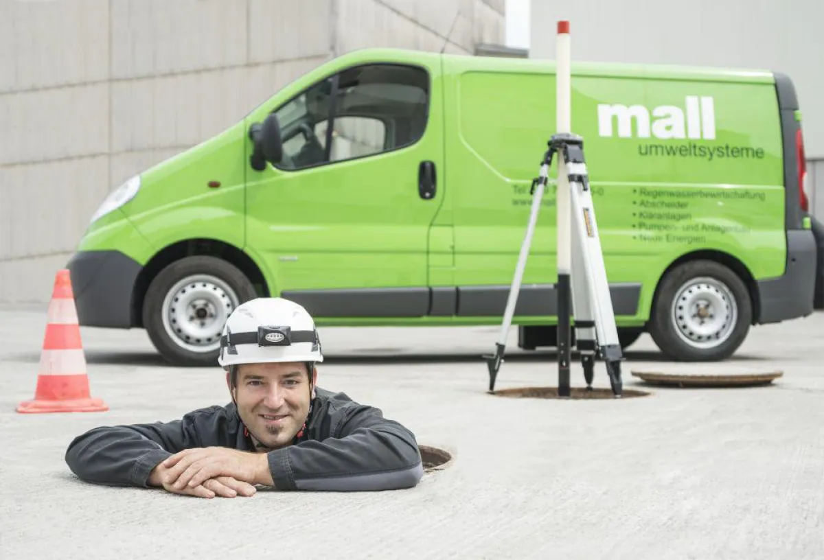 Die Mall-Monteure kennen sich nicht nur mit, sondern auch in den Anlagen aus. (Mall GmbH)
