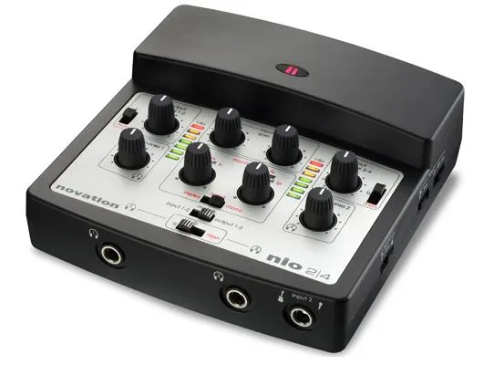 Bild: Novation liefert das nio 2 | 4 USB-Interface aus