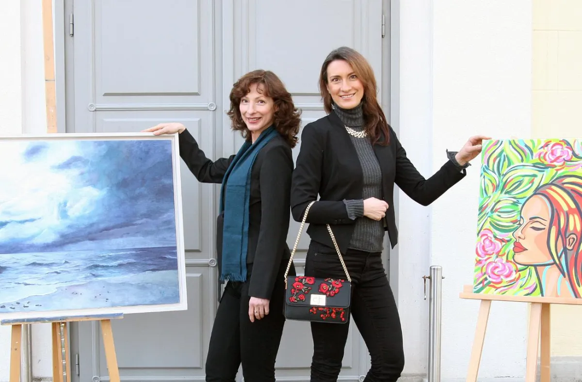 Claudia Koopmann und Damaris Dorawa freuen sich auf die zweite gemeinsame Ausstellung